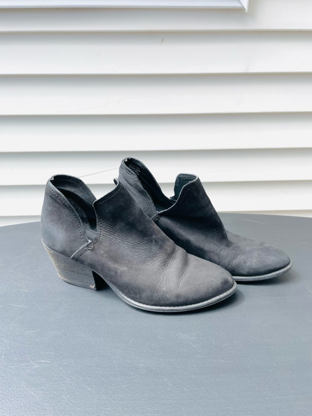 Steve Madden slip on black leather side vent Ankle Booties